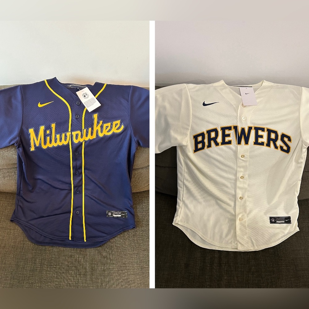LOT of 2 Nike Milwaukee Brewers Baseball Jersey Men’s Size: Both Medium